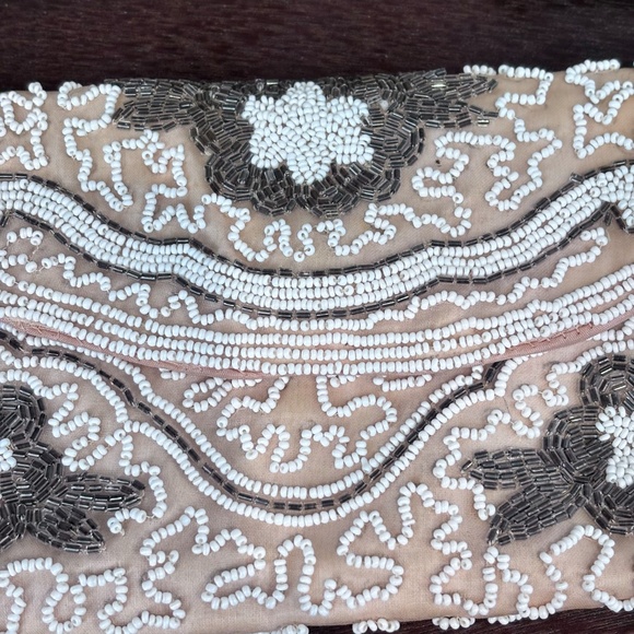 Walborg Vintage Women's Clutch Handbeaded Small Inside Pocket Snap Closure - Picture 2 of 16
